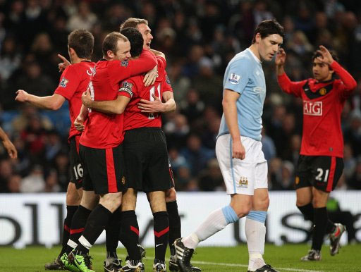 加克波伤缺数周基耶萨因病缺席，斯洛特回应球员状况