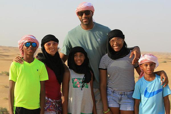 杭州大莲花中澳战票房破5000万，引爆10亿经济热潮