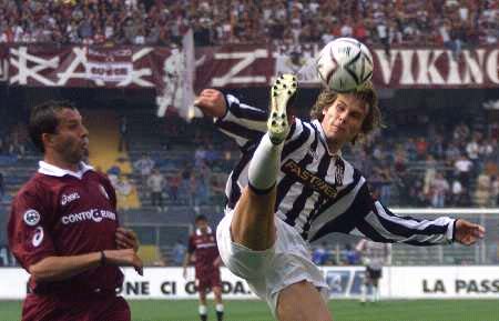 希勒：如果世界杯明天就开幕，罗杰斯肯定是英格兰的首发（希勒：若世界杯明日开赛，罗杰斯铁定进入英格兰首发）