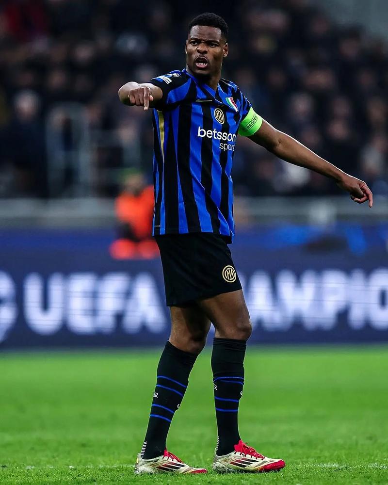 张志磊之后，又一位中国拳击人闪耀世界拳击舞台！