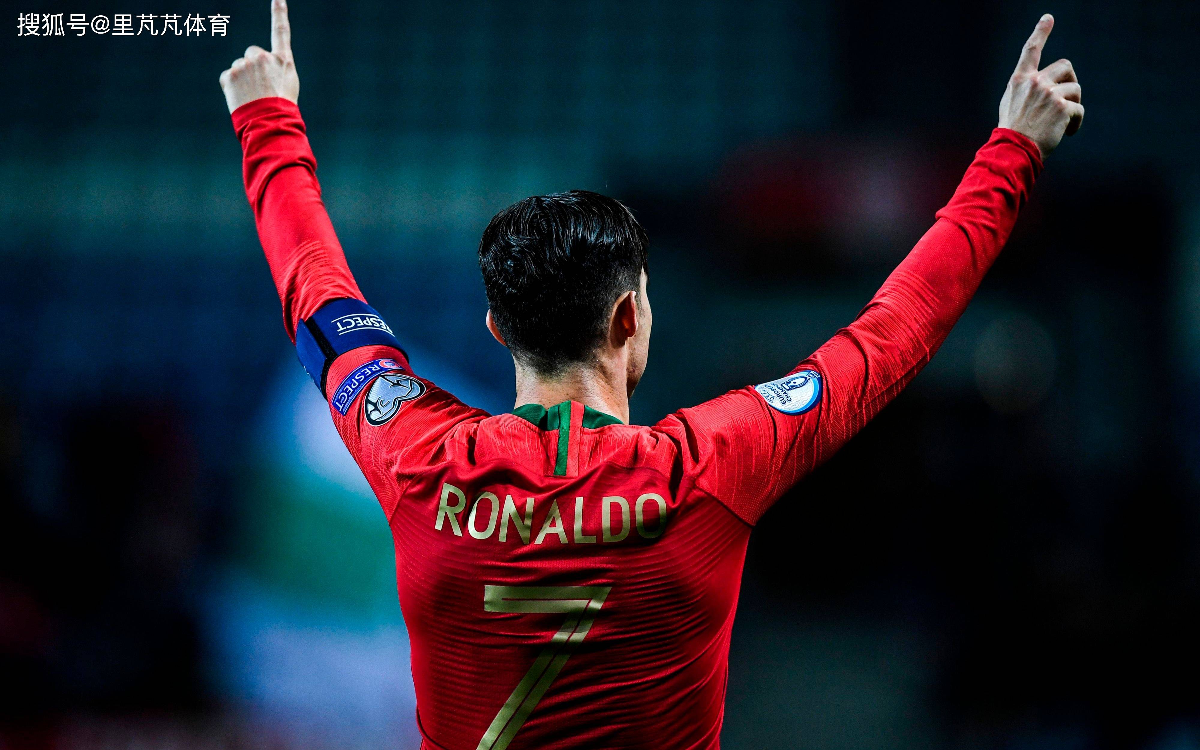 德天空：拜仁无意放走基亚拉，新合同正在筹备中（德国天空体育：拜仁不考虑放走基亚拉，续约已在推进）