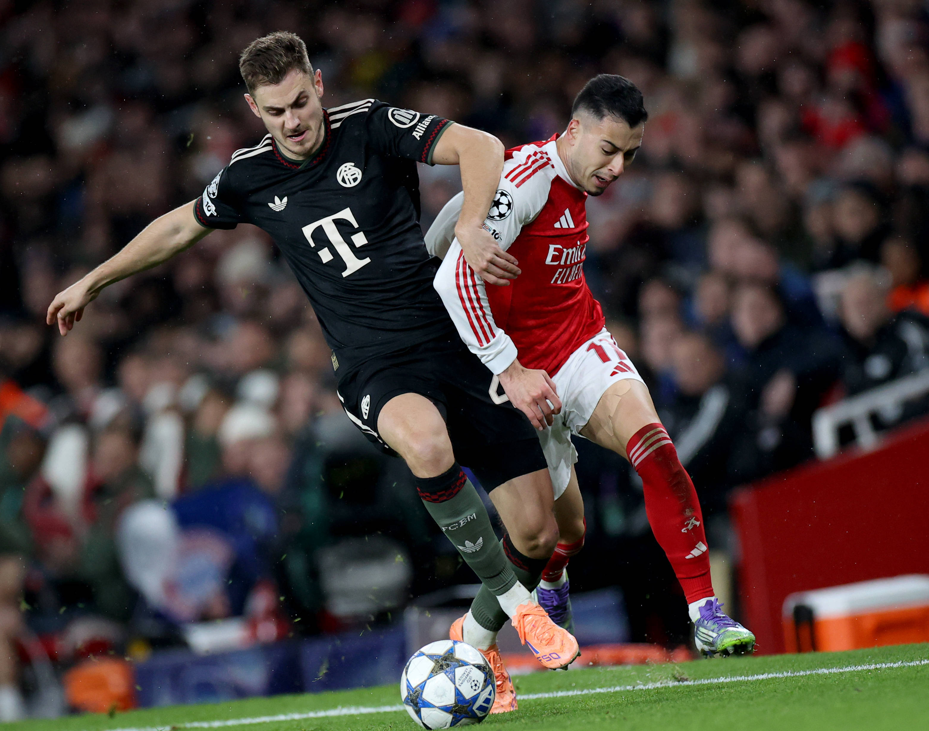 罗马诺：拜仁后卫博埃近期再次被推荐给尤文