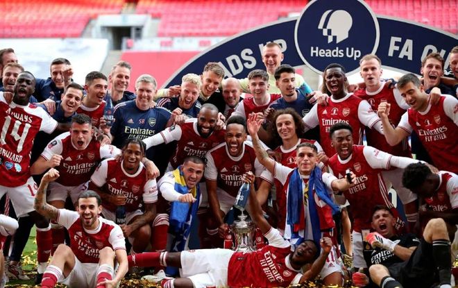 哈兰德26岁之前欧冠已打入54球，仅次于梅西（未满26岁欧冠进54球，哈兰德仅次梅西）