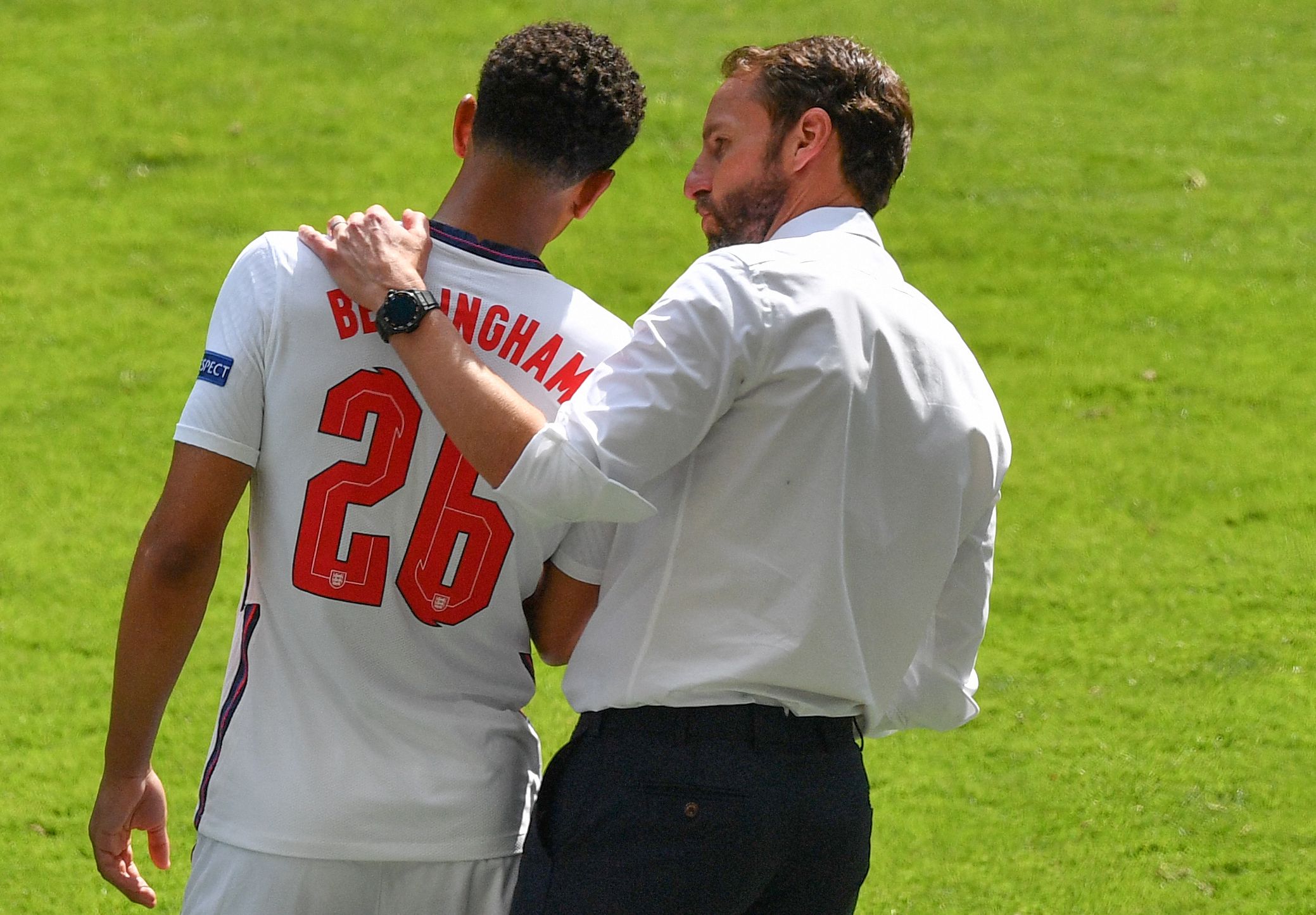 未断前缘！维拉蒂官宣大巴黎与赞助商卡塔尔旅游局续约（维拉蒂宣布巴黎圣日耳曼与卡塔尔旅游局续签赞助协议）