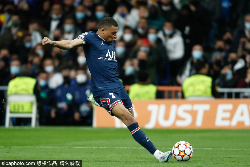 伤愈之路坎坷，武磊本赛季出场6次贡献1球1助攻