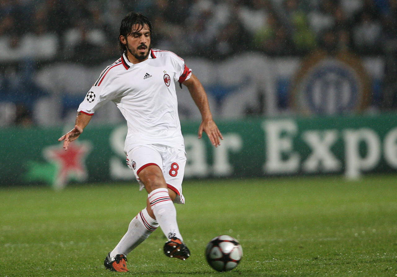 弗里克：拉菲尼亚未入选FIFA最佳阵简直是笑话，他配得上（弗里克：FIFA最佳阵容没有拉菲尼亚堪称笑话，他理应入选）