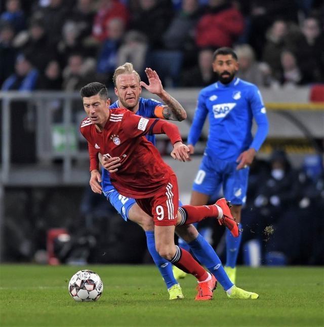 KK：诺伊尔是足球界的传奇；少一人的情况下拜仁仍防住了我们（KK赞诺伊尔为足坛传奇，拜仁少一人仍顶住了我们的攻势）