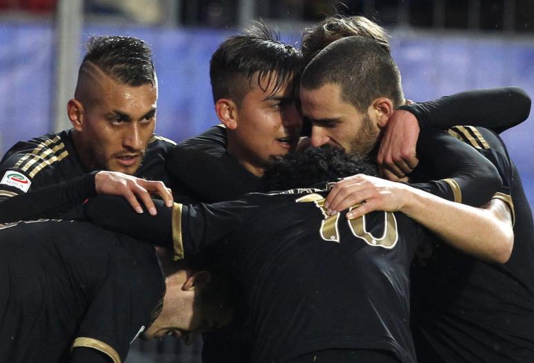 昂达夫首次德甲连场进球2+；对多特进6球生涯德甲单一对手最多（昂达夫首次在德甲连两场打入至少2球；对阵多特已进6球为其德甲单一对手最多）