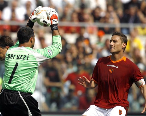 富保罗：詹姆斯本赛季不会离开湖人 但紫金军配置够不着西决门槛