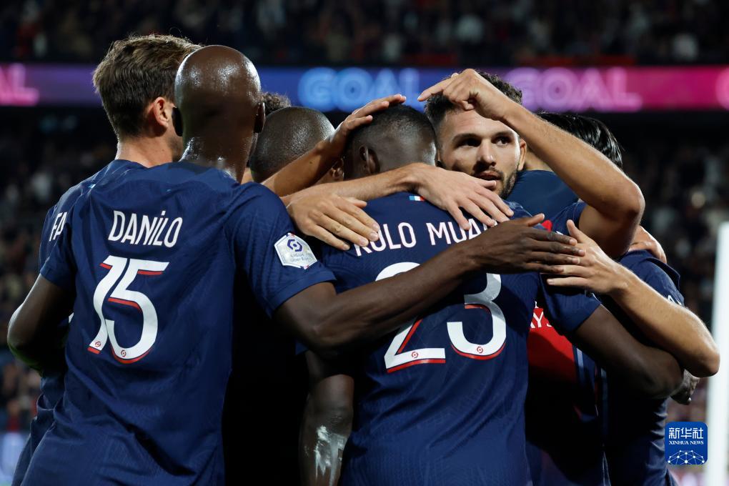 全市场：尤文和米兰正密切关注比利时17岁前锋穆泰巴