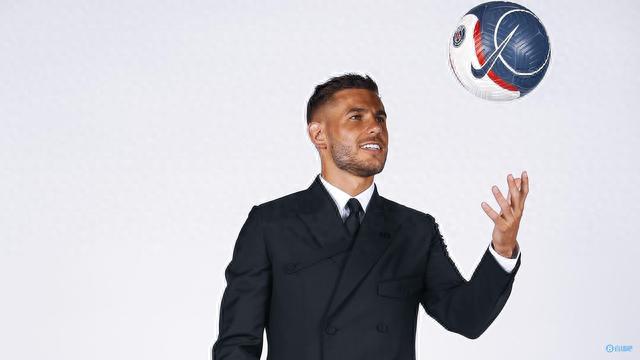 中超比赛亮点：上海海港2-1取胜山东泰山,